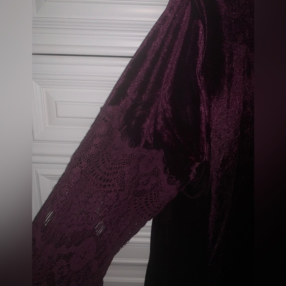 Pretty Hippie Chick Maroon Dress by Do & Be. Size Medium. - Picture 5 of 12
